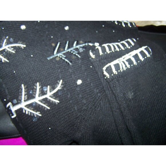 Vintage Sweater Basic Editions Holiday Silver Trees Party Christmas Med. - Picture 7 of 8